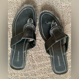 Dockers Black Leather Knotted Thing Women's Sandals size 7.5